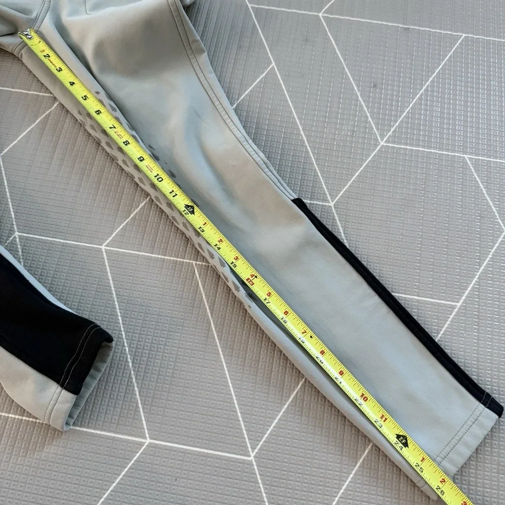 Kerrits Kids' Affinity IceFil Knee-Patch Breech Size XS Sand‎